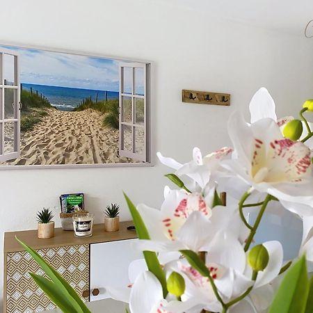 Maison "Douceurs D'Ete " Maison De Vacances Bord De Mer A Vias Plage - 600M De La Plage Et Du Canal Du Midi - Piscine Residentielle, Wifi Fibre, Activites Et Loisirs Ngoại thất bức ảnh