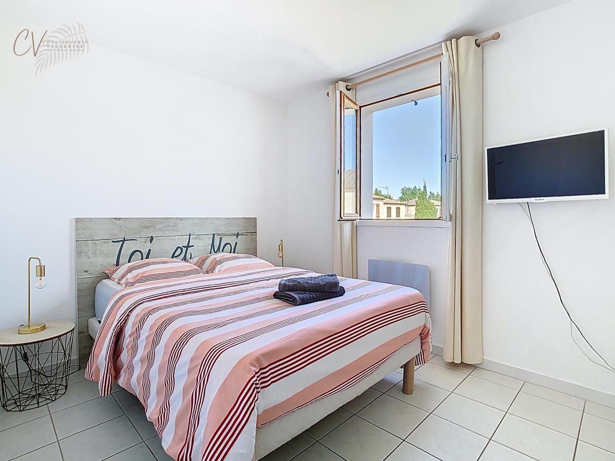 Maison "Douceurs D'Ete " Maison De Vacances Bord De Mer A Vias Plage - 600M De La Plage Et Du Canal Du Midi - Piscine Residentielle, Wifi Fibre, Activites Et Loisirs Ngoại thất bức ảnh