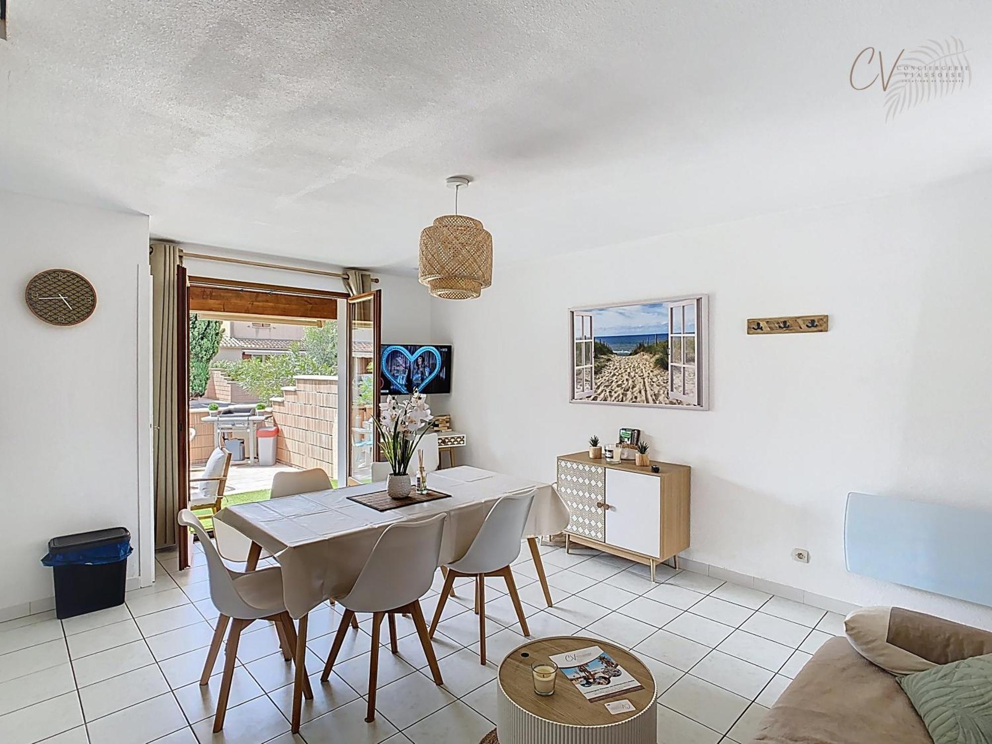 Maison "Douceurs D'Ete " Maison De Vacances Bord De Mer A Vias Plage - 600M De La Plage Et Du Canal Du Midi - Piscine Residentielle, Wifi Fibre, Activites Et Loisirs Ngoại thất bức ảnh