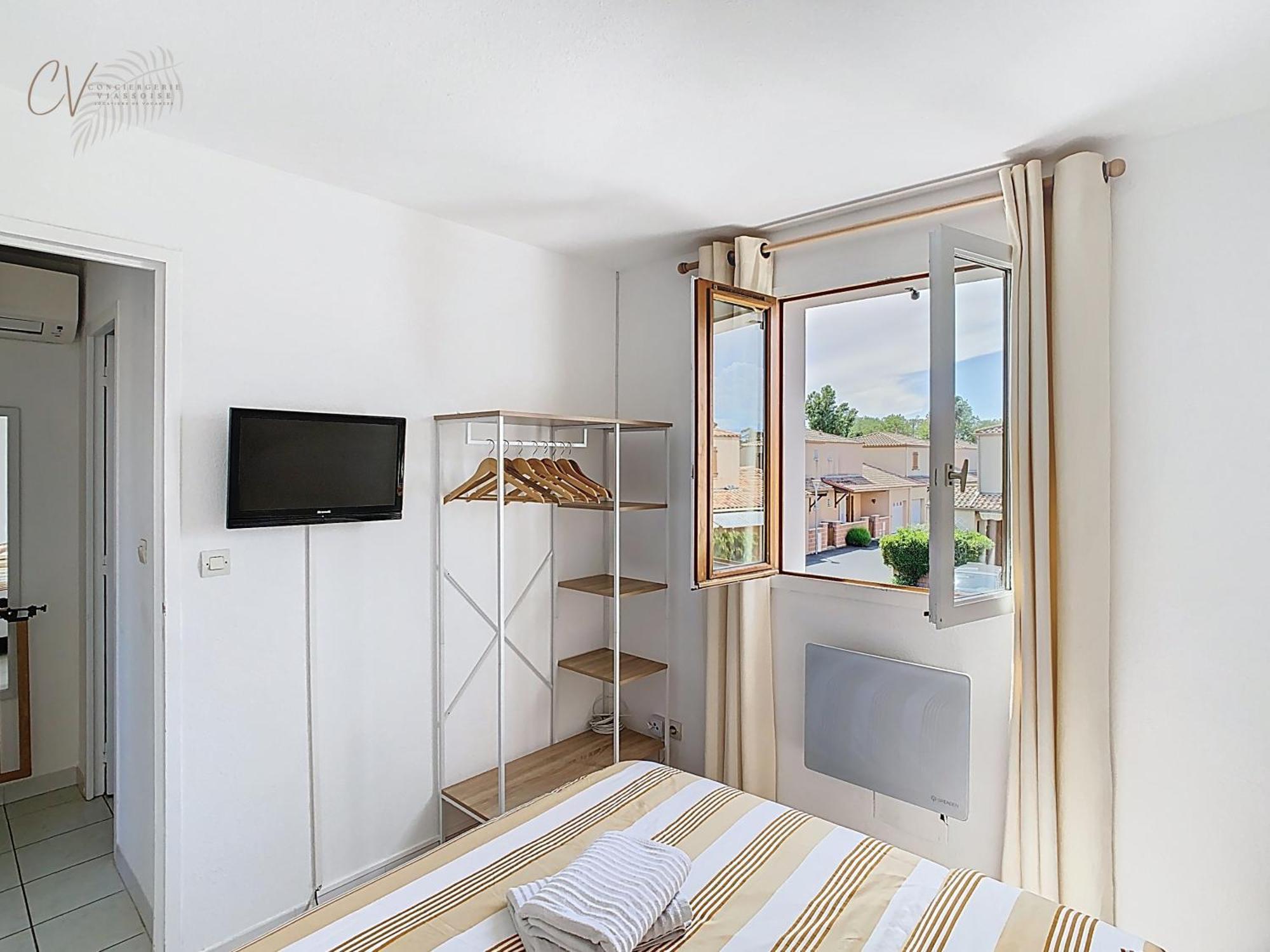 Maison "Douceurs D'Ete " Maison De Vacances Bord De Mer A Vias Plage - 600M De La Plage Et Du Canal Du Midi - Piscine Residentielle, Wifi Fibre, Activites Et Loisirs Ngoại thất bức ảnh