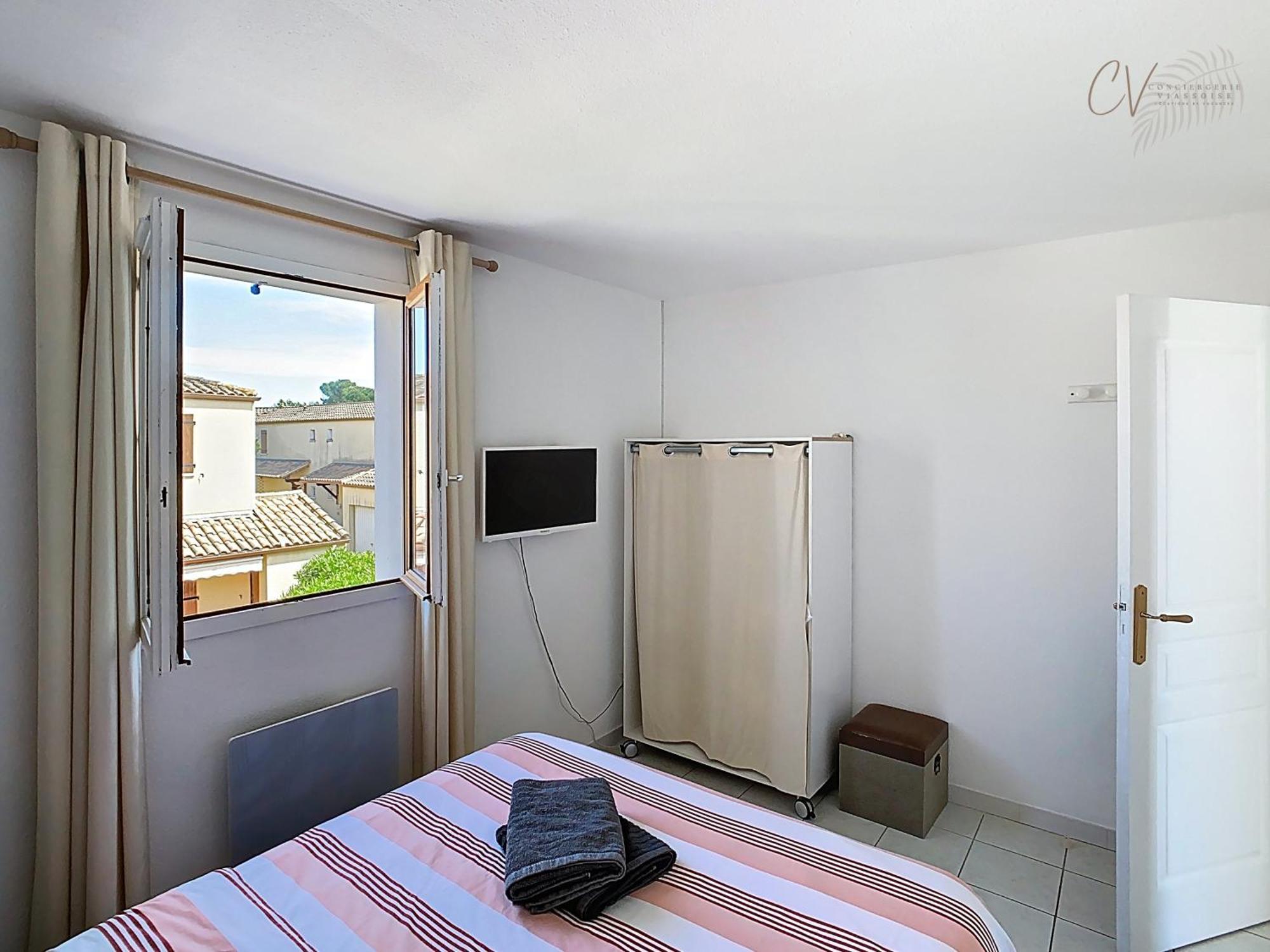 Maison "Douceurs D'Ete " Maison De Vacances Bord De Mer A Vias Plage - 600M De La Plage Et Du Canal Du Midi - Piscine Residentielle, Wifi Fibre, Activites Et Loisirs Ngoại thất bức ảnh